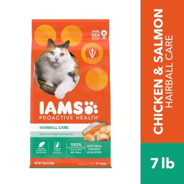 Iams Proactive Health Adult Dry Cat Food Hairball Care Chicken and Salmon