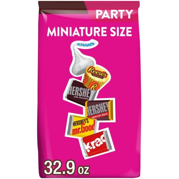 HERSHEY'S and REESE'S Miniatures Assorted Chocolate Candy Party Pack